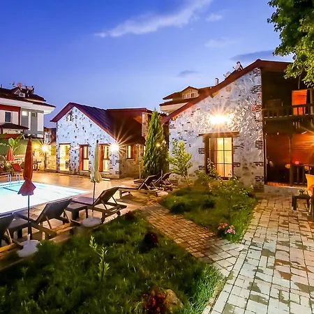 Ilk Ayvilla1 Villa